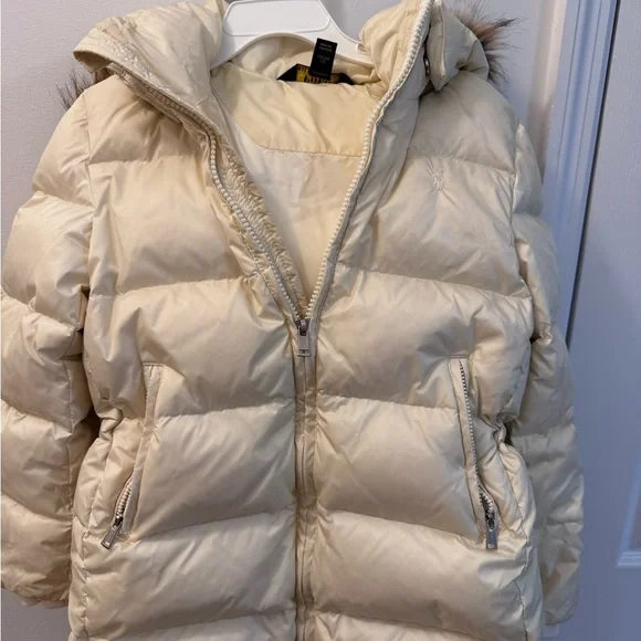 Polo by Ralph Lauren Cream Puffer Coat with Faux Fur Trim - Picture 2 of 8
